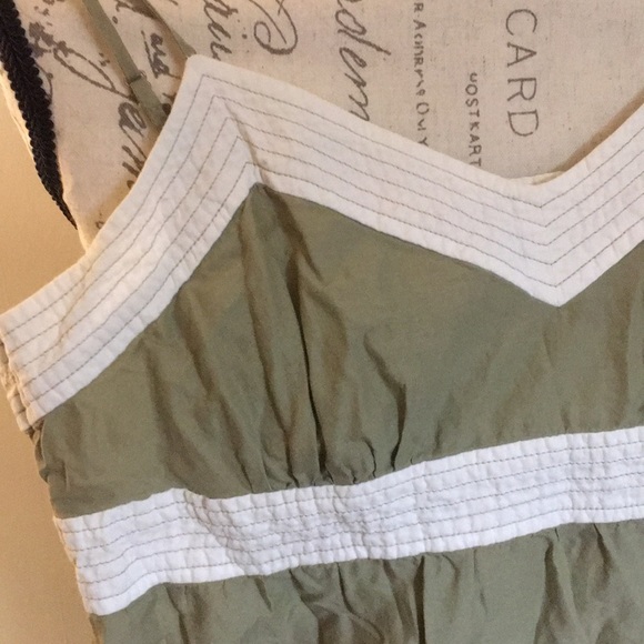 Top - Picture 2 of 3